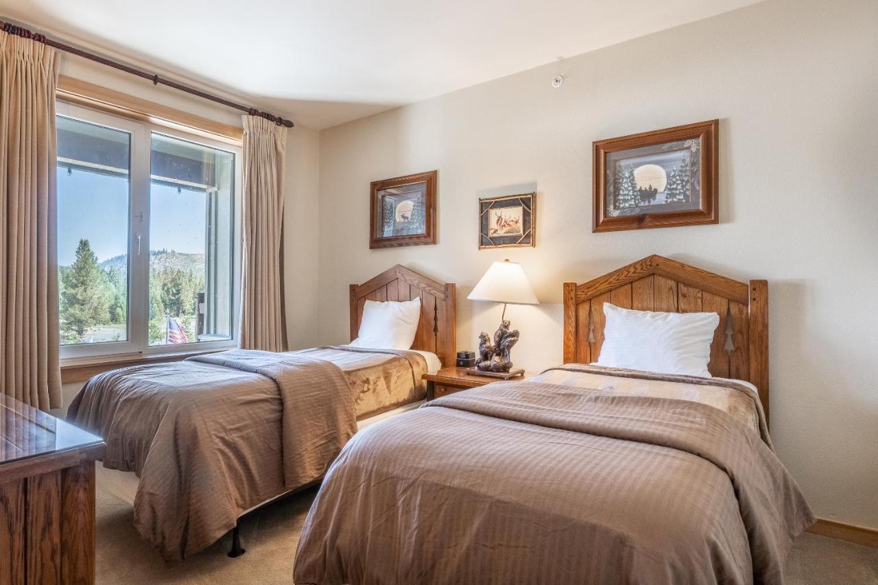 Juniper Springs Lodge #413 - Luxury Ski In Ski Out! 2 Bedroom แมมมอธ เลกส์ ภายนอก รูปภาพ