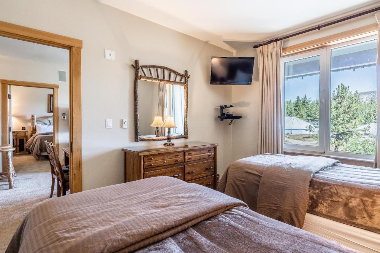 Juniper Springs Lodge #413 - Luxury Ski In Ski Out! 2 Bedroom แมมมอธ เลกส์ ภายนอก รูปภาพ