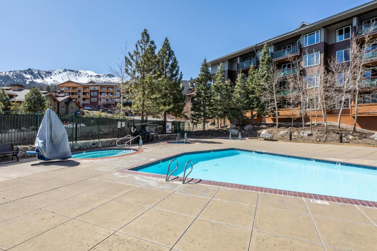 Juniper Springs Lodge #413 - Luxury Ski In Ski Out! 2 Bedroom แมมมอธ เลกส์ ภายนอก รูปภาพ