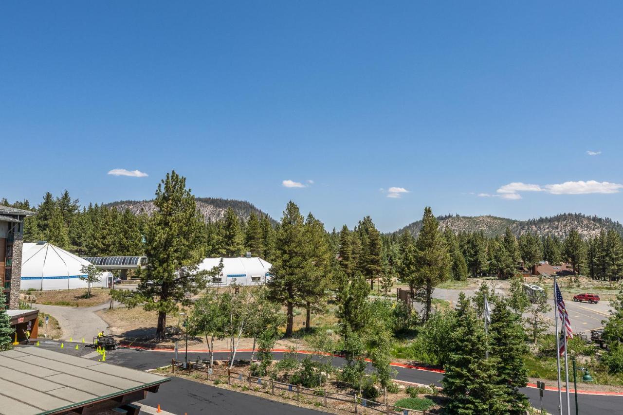 Juniper Springs Lodge #413 - Luxury Ski In Ski Out! 2 Bedroom แมมมอธ เลกส์ ภายนอก รูปภาพ